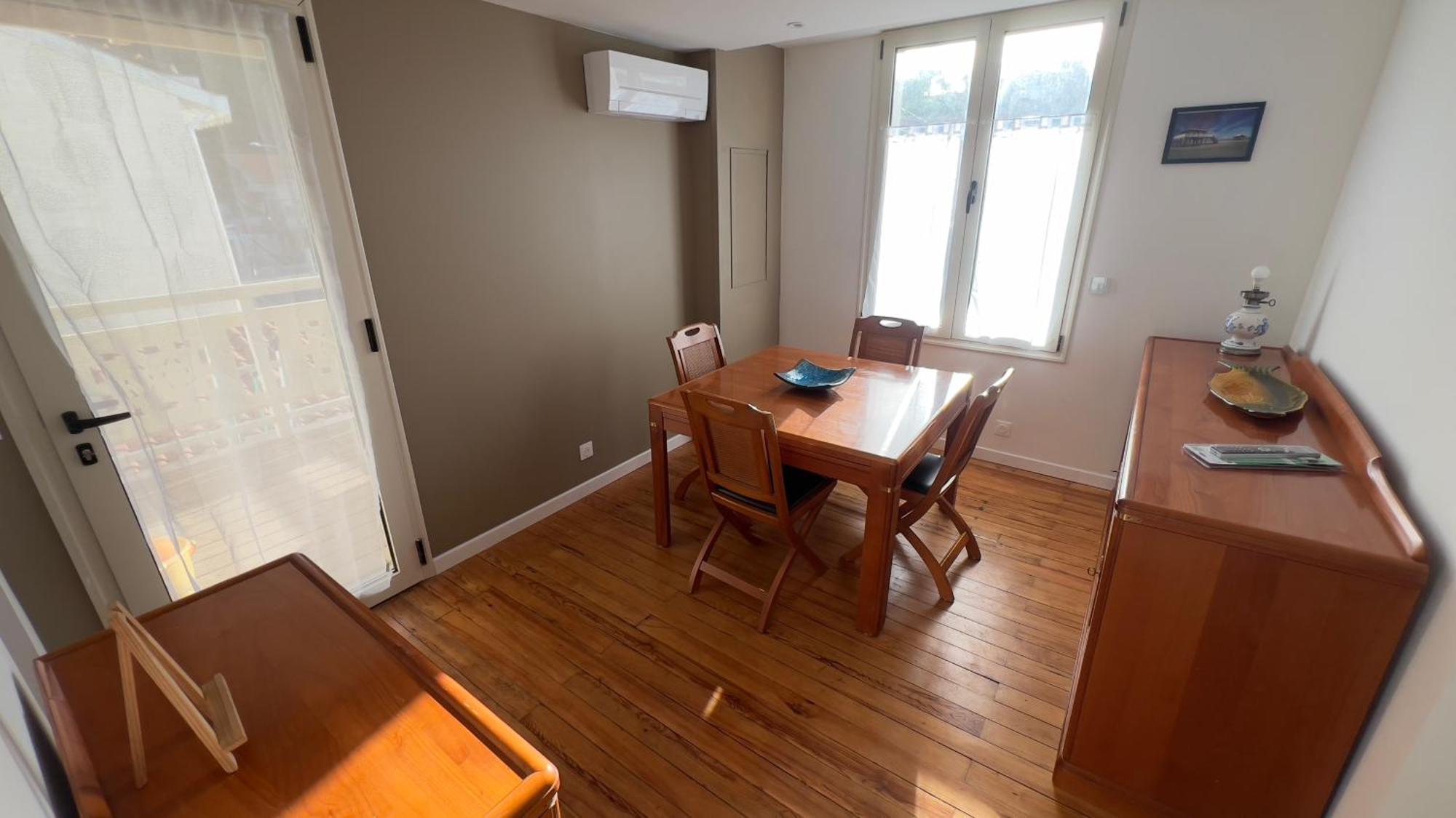 Appartement T5 110 M2 Climatise Neuf, A 3 Minutes Des Plages, Des Rues Pietonnes Αρασόν Εξωτερικό φωτογραφία